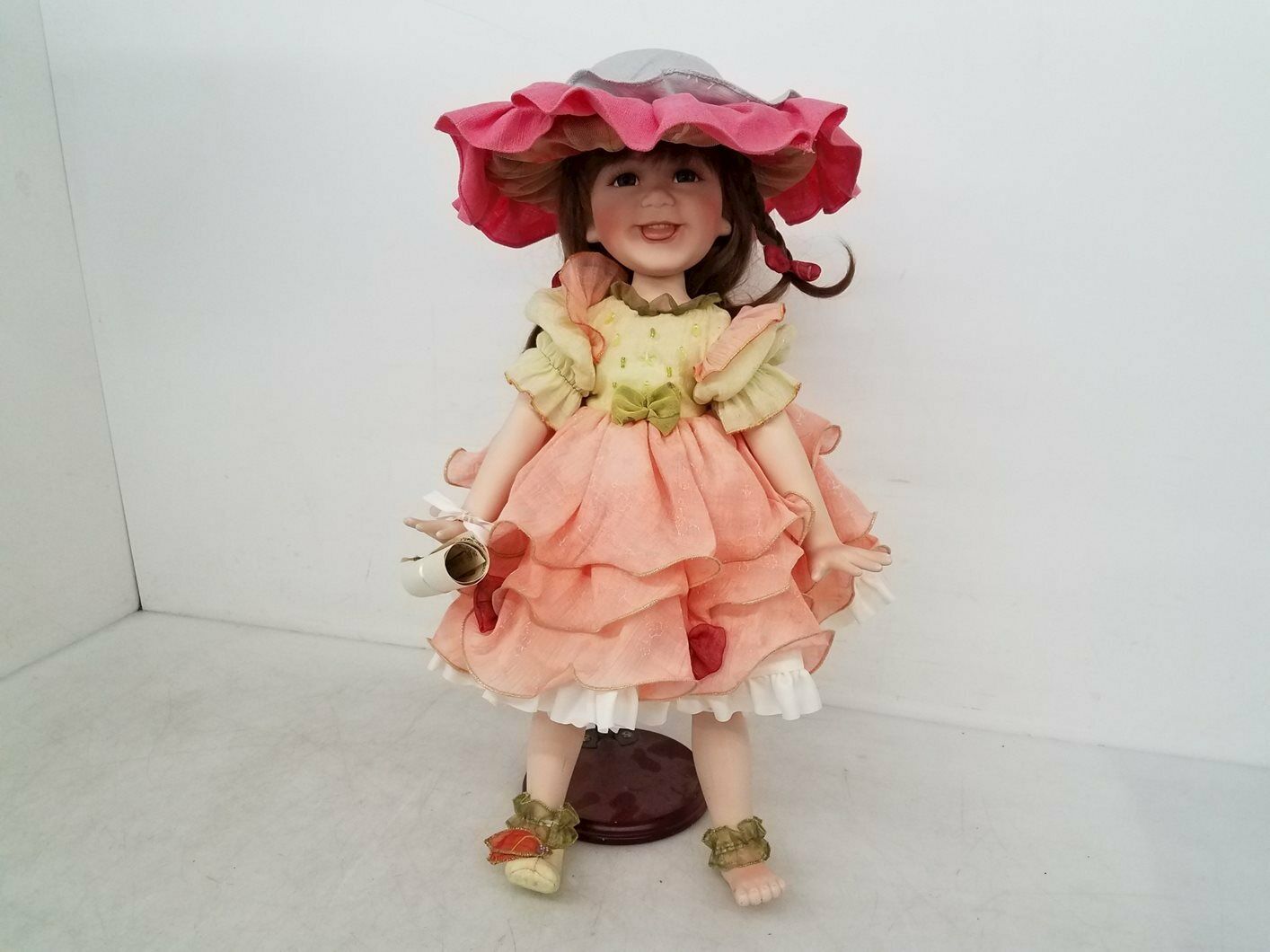 Show Stoppers "libby" 22in Porcelain Doll Limited Edition 150/5000 W/coa